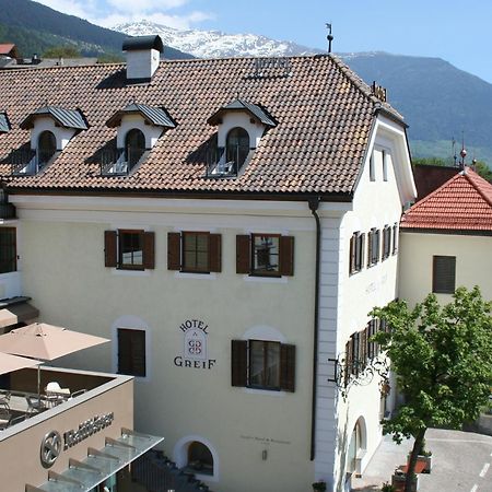 Hotel Greif Malles Venosta Exteriér fotografie